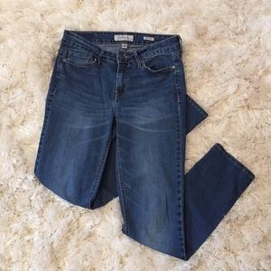 Calvin Klein Low Rise Jeans- Ultimate Skinny 👖